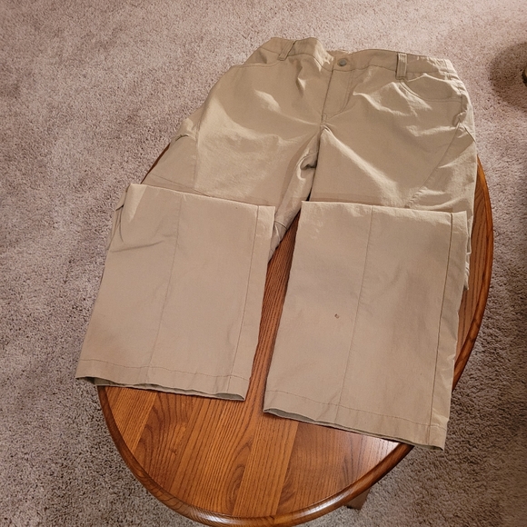 SALE - Athleta tan convertible pants, size 8 - Picture 5 of 10